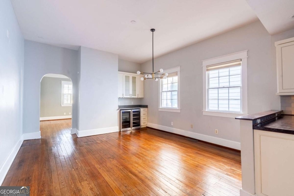 311 Josephine Street Ne - Photo 10