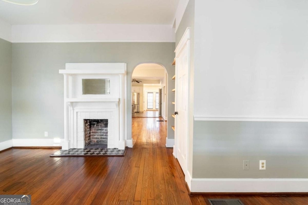 311 Josephine Street Ne - Photo 8