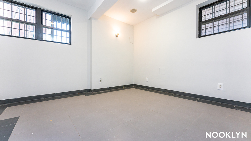 901 Bushwick Ave - Photo 3