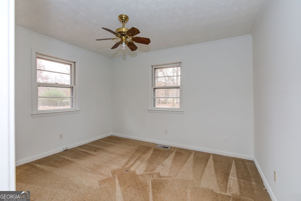 2213 Davis Road - Photo 11