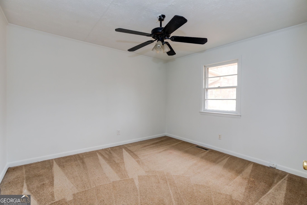 2213 Davis Road - Photo 12
