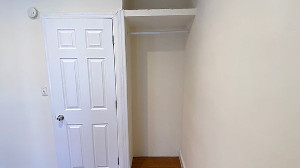 71 Pineapple St - Photo 8