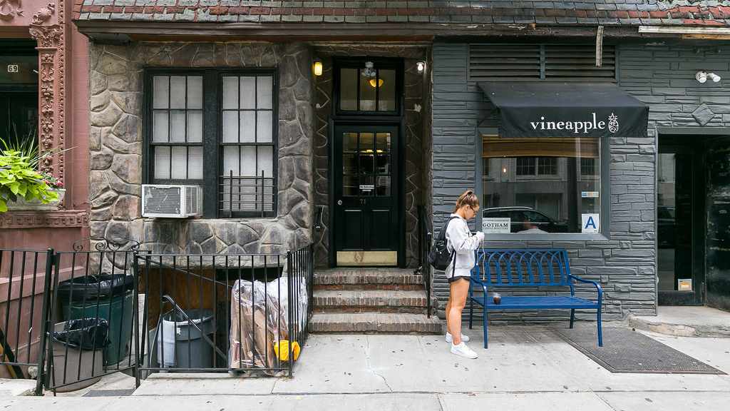 71 Pineapple St - Photo 8