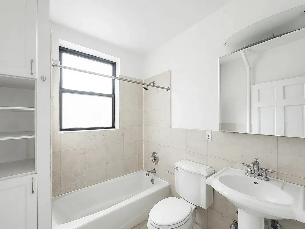209 West 102nd Street - Photo 4