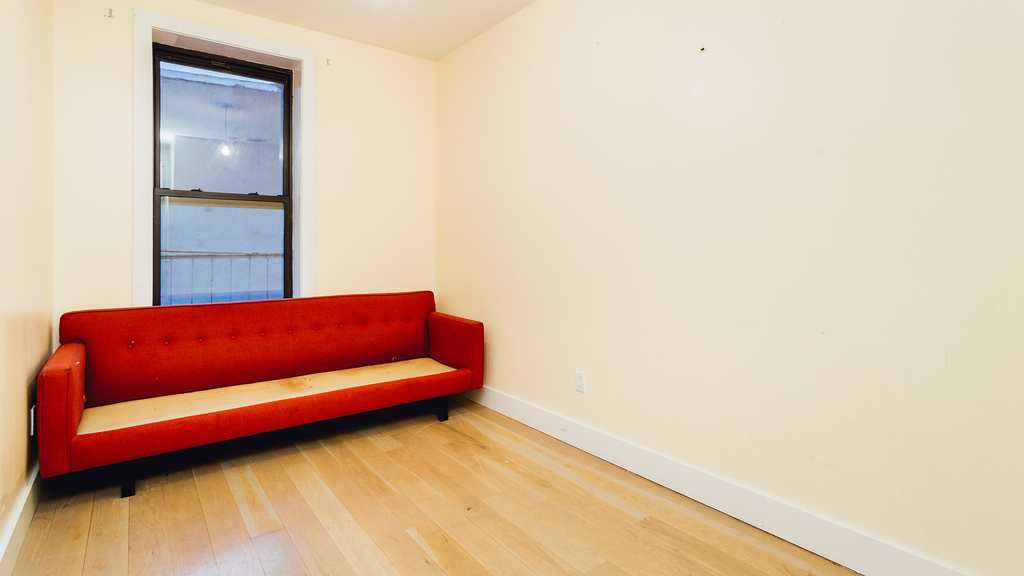 209 Malcolm X Blvd  - Photo 7