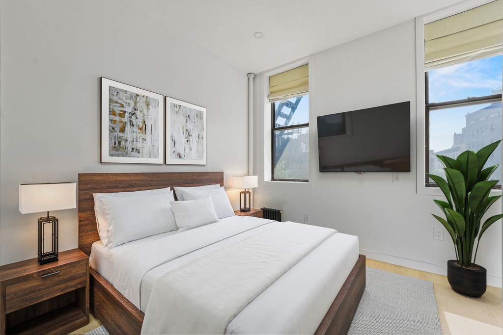 212 Lafayette Street - Photo 8