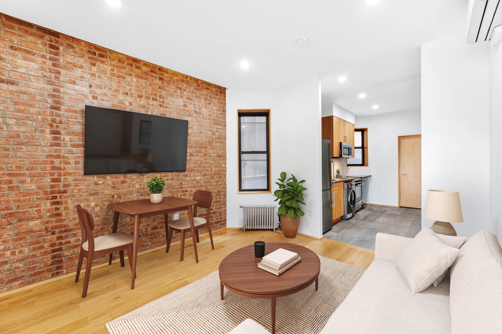 212 Lafayette Street - Photo 0