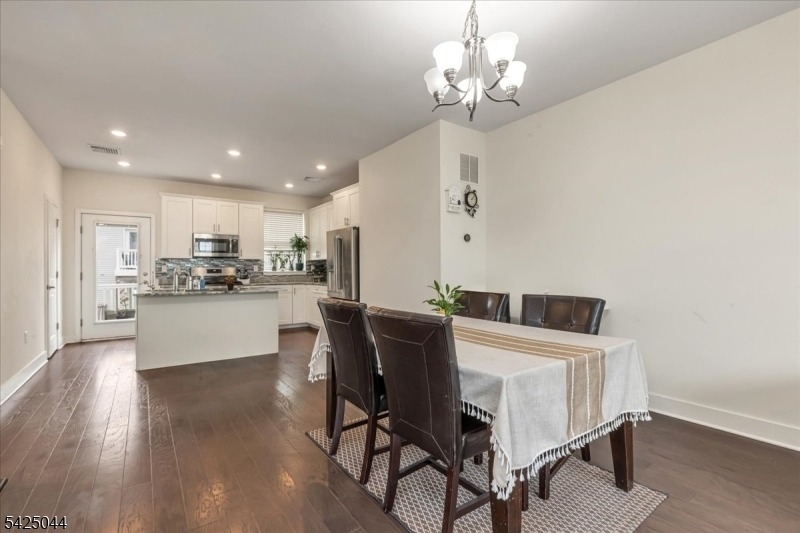309 Saratoga Ct - Photo 15