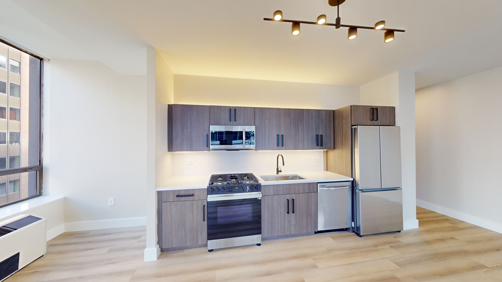 95 Wall Street - Photo 1
