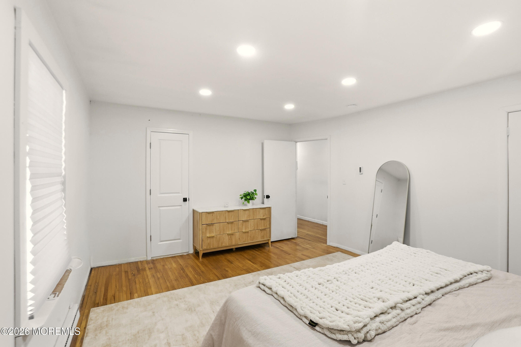 1033 Birmingham Avenue - Photo 3