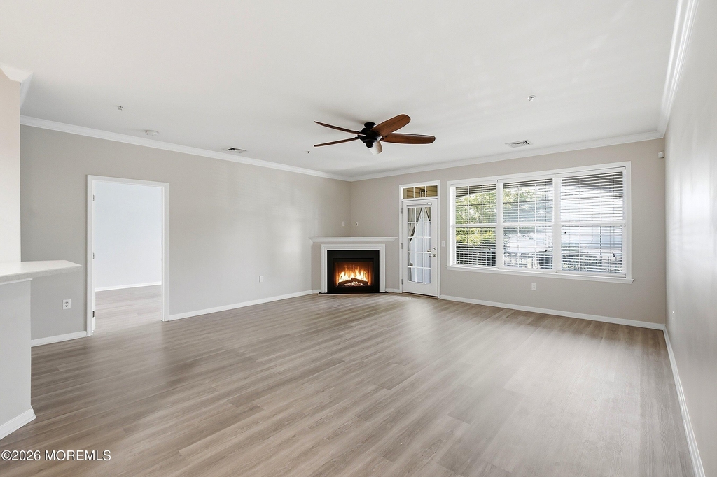 313 Mill Pond Way - Photo 4