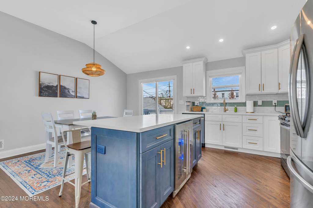 718 19th Avenue - Photo 12