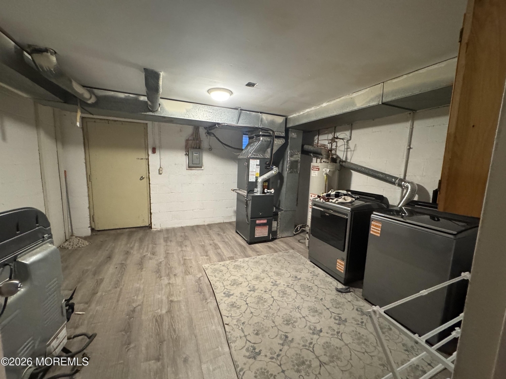 321 Spring Street - Photo 17