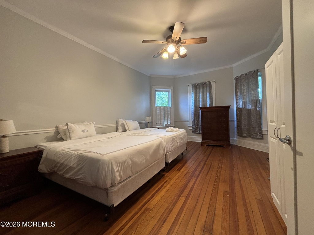 64 Hollywood Avenue - Photo 24