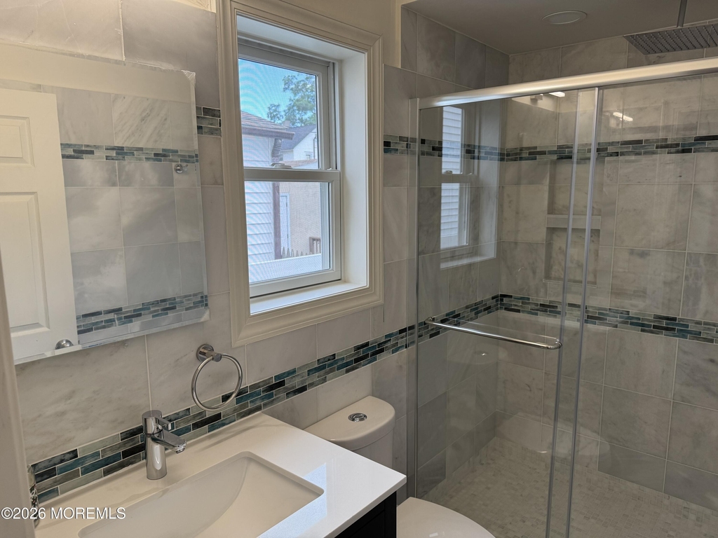 13 Locust Avenue - Photo 16
