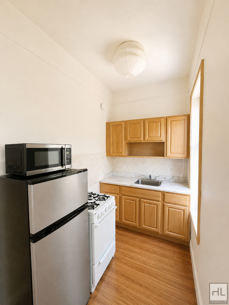Brevoort Place - Photo 12