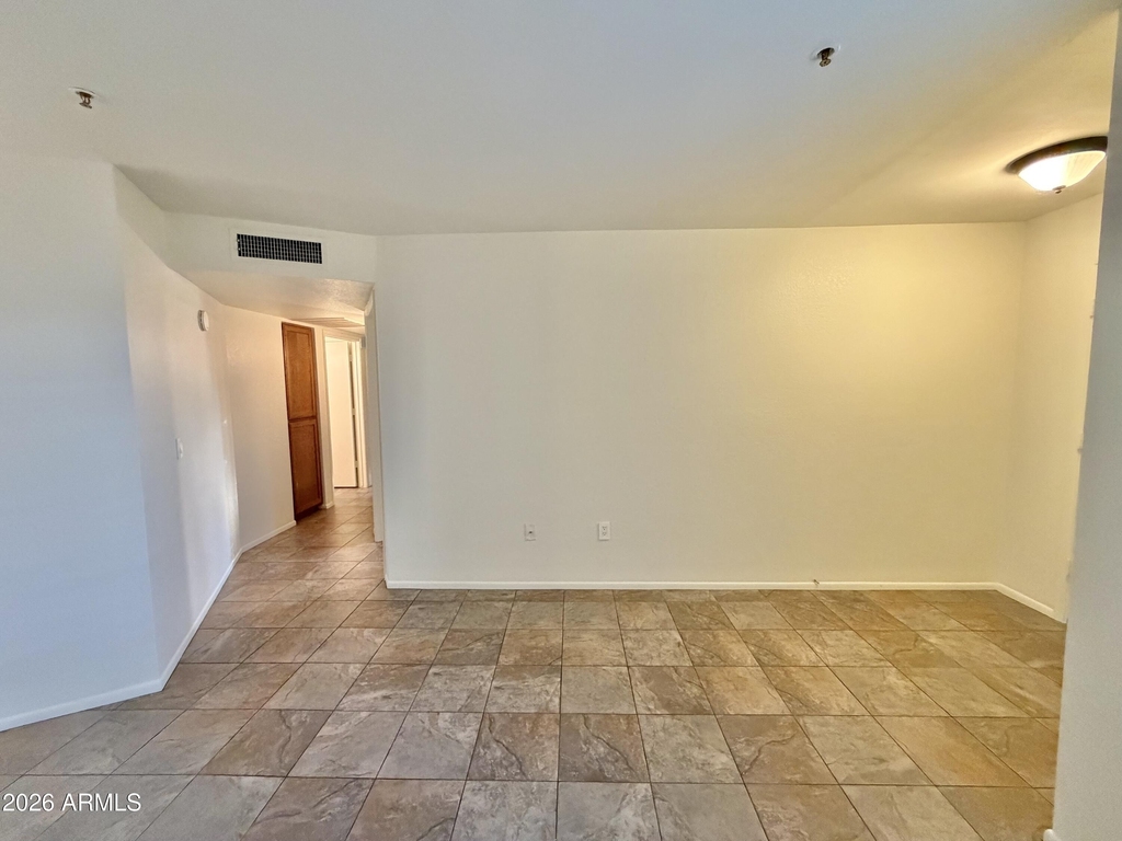 8625 E Belleview Place - Photo 2