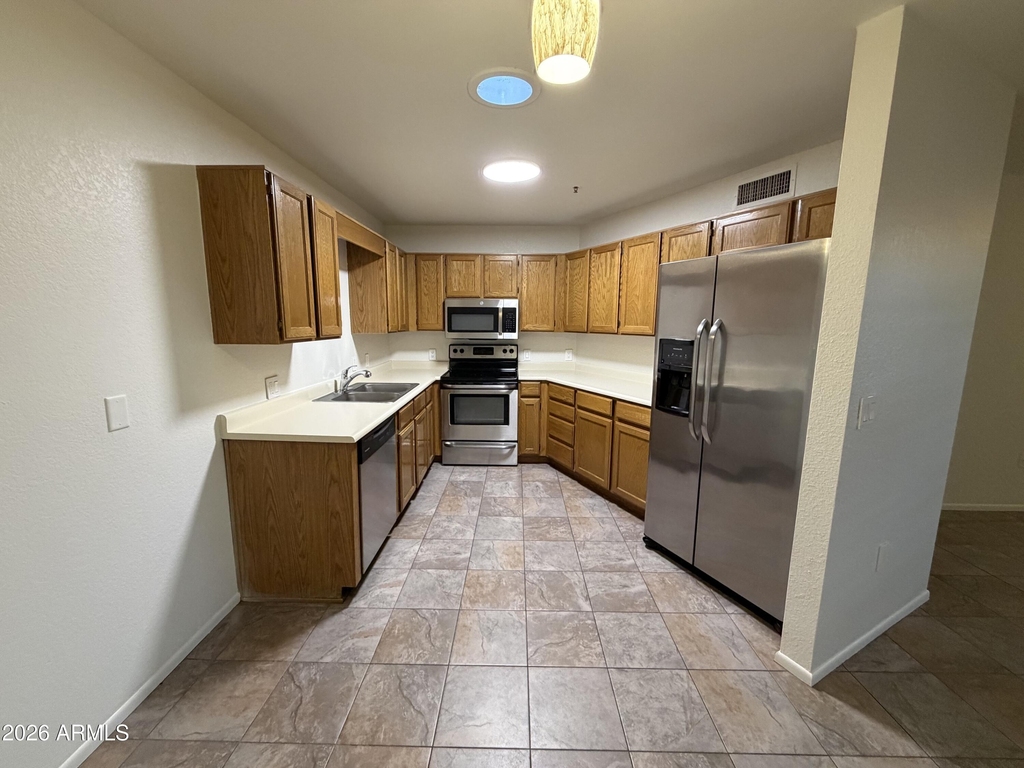 8625 E Belleview Place - Photo 4