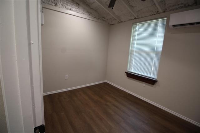 213 N Waldrip - Photo 14