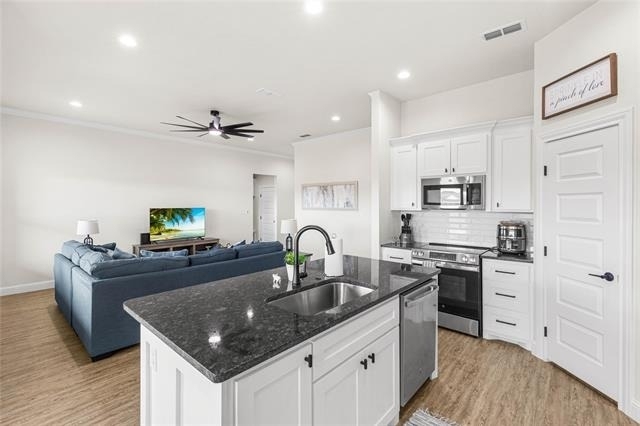 7615 Hudson - Photo 31