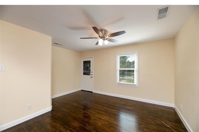 2610 Michigan Avenue - Photo 5