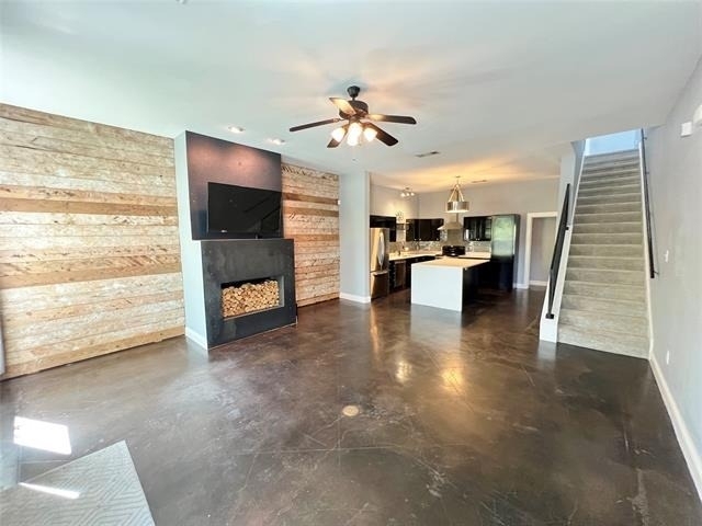 1813 S Ervay Street - Photo 6