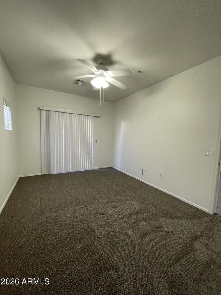 15635 N 29th Street - Photo 4