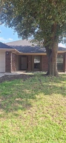 802 Crystal Creek Lane - Photo 0