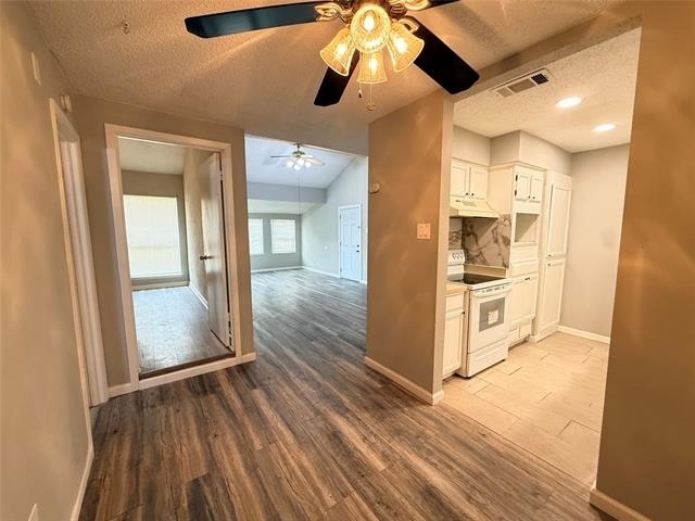 9696 Walnut Street - Photo 7