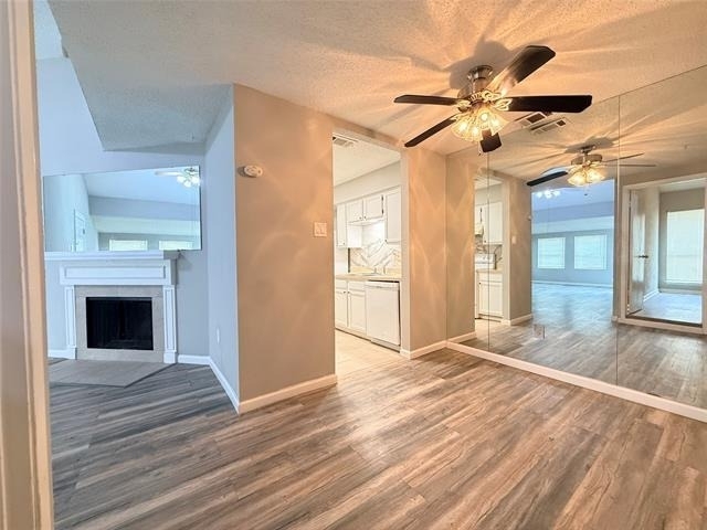 9696 Walnut Street - Photo 10