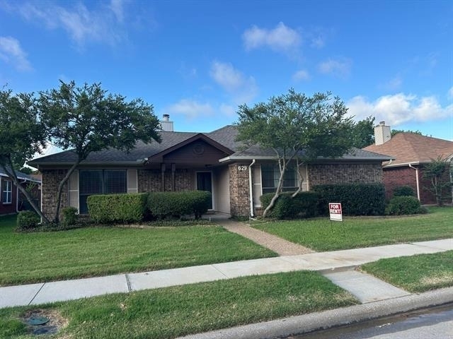 629 Coats Street - Photo 1