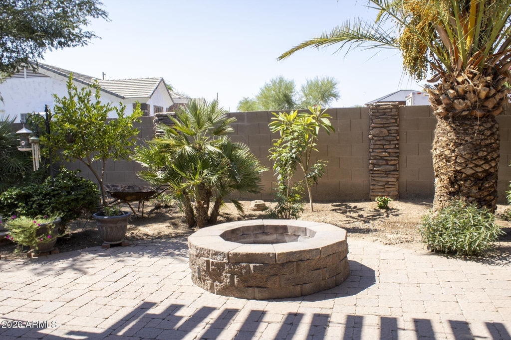 10321 W Windsor Avenue - Photo 36