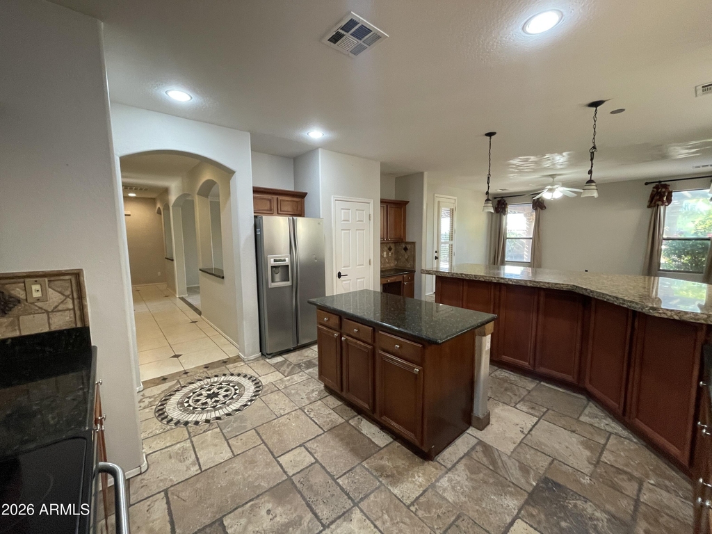10321 W Windsor Avenue - Photo 17