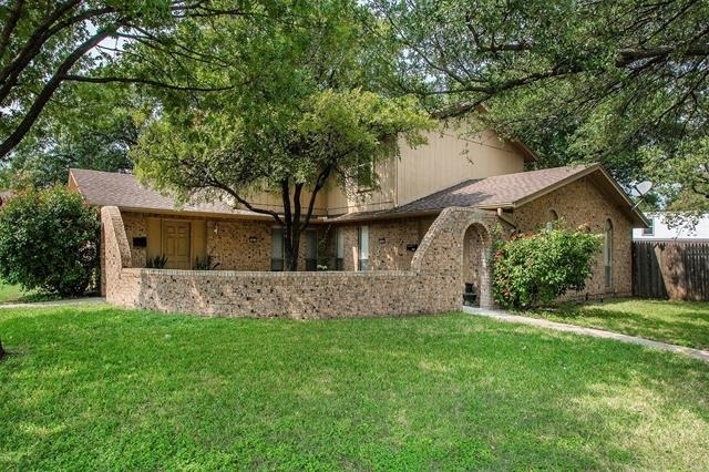 12833 Pandora Drive - Photo 0