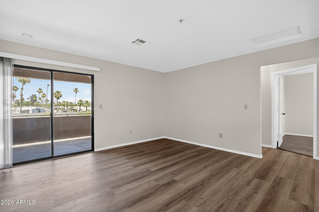 16033 N 25th Street - Photo 8
