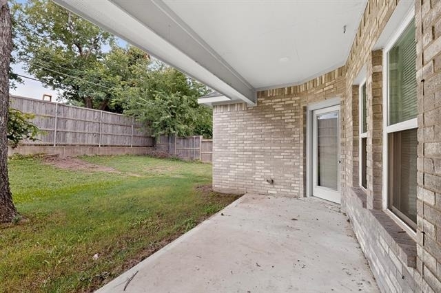 2000 Skylark Drive - Photo 34