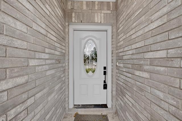 2000 Skylark Drive - Photo 5