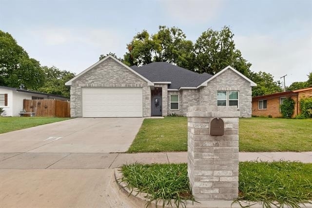 2000 Skylark Drive - Photo 3