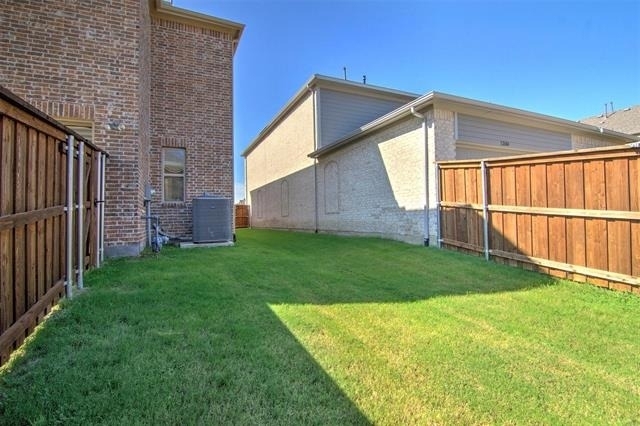 12618 Akenside Road - Photo 25