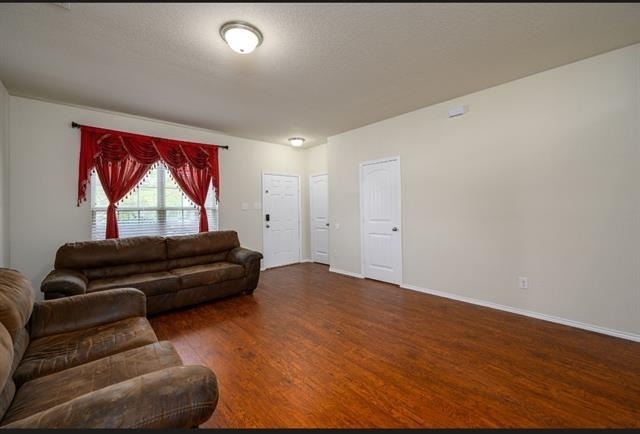 800 Cormorant Drive - Photo 6