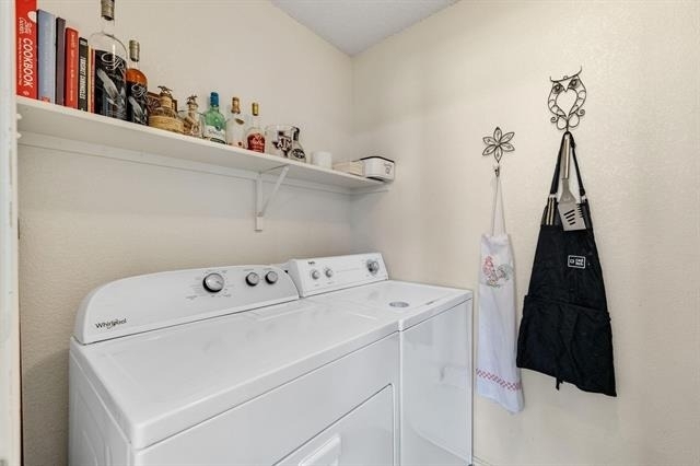 2633 Harbor Lights Drive - Photo 4