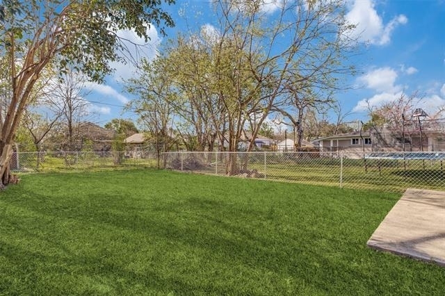 5416 East Side Avenue - Photo 10