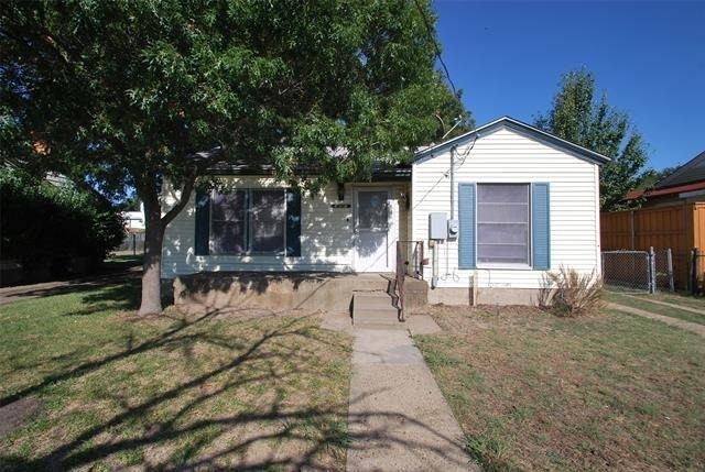 6918 Lockheed Avenue - Photo 0