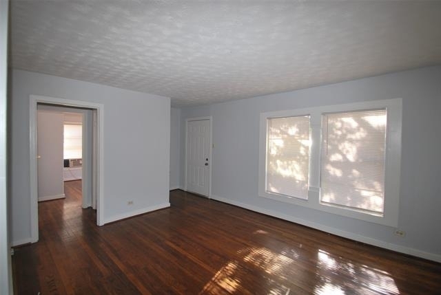6918 Lockheed Avenue - Photo 1