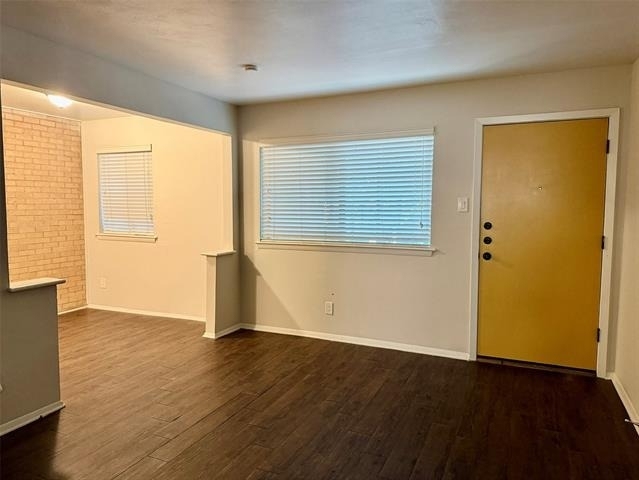 5004 Live Oak Street - Photo 2