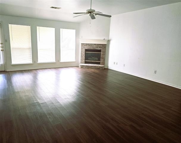 1512 Parrot Court - Photo 4