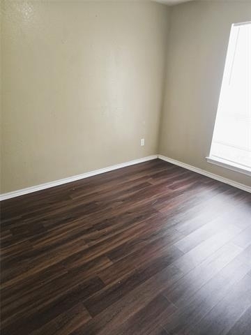 1512 Parrot Court - Photo 7