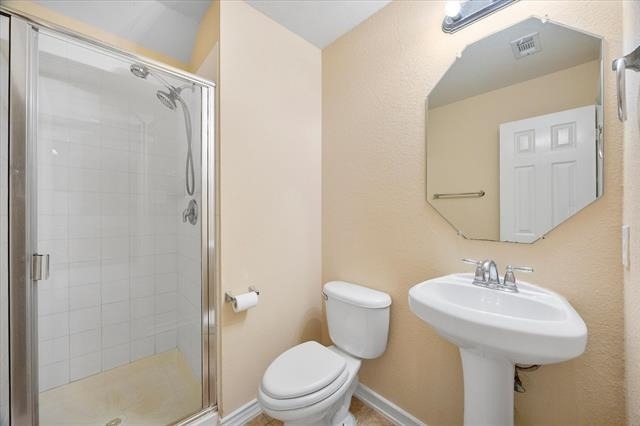 1100 Camelot Drive - Photo 15
