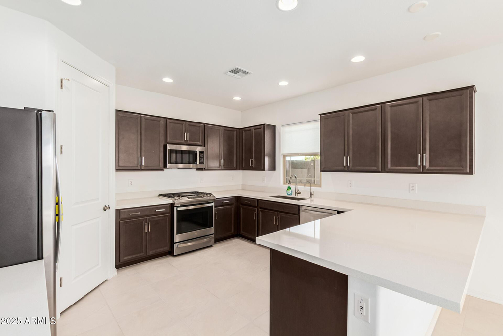 7960 E Quartet Avenue - Photo 10