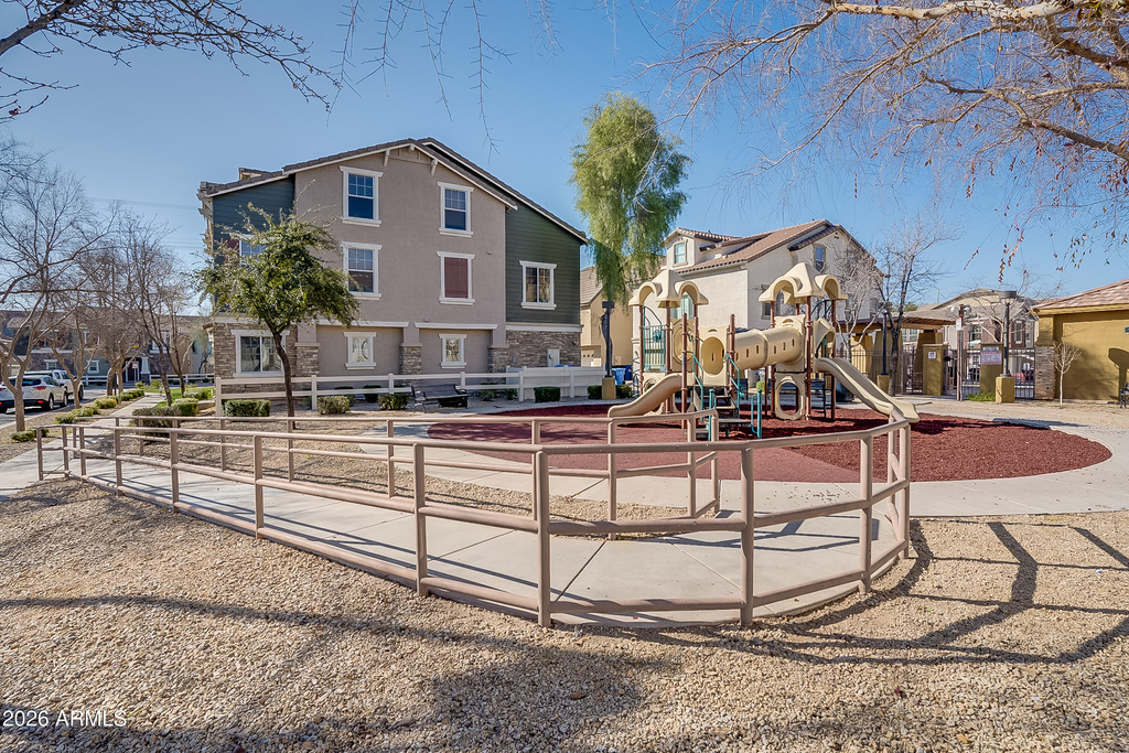 156 W Campbell Court - Photo 16